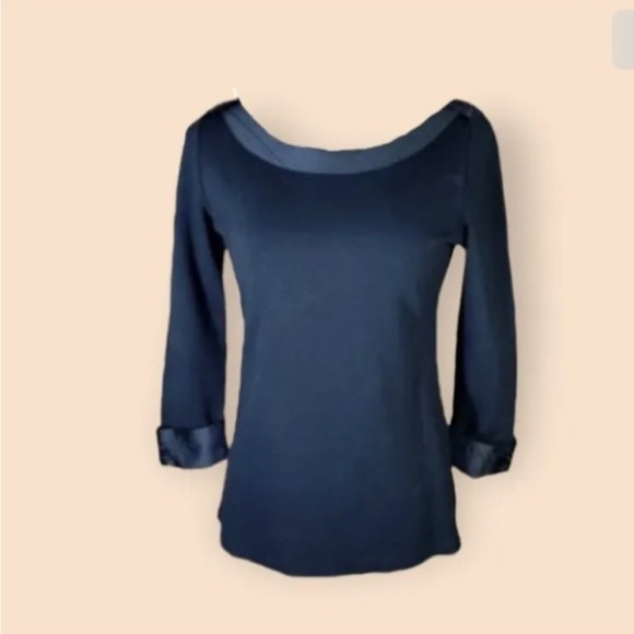 Source Unknown Tops - EXCELLENT LIKE NEW! Chanel 3/4 length sleeve Top Beauty Counter Top